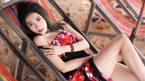 大连提刀砍门女子事件